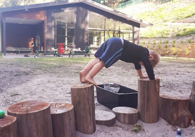 Exploring stepping stones